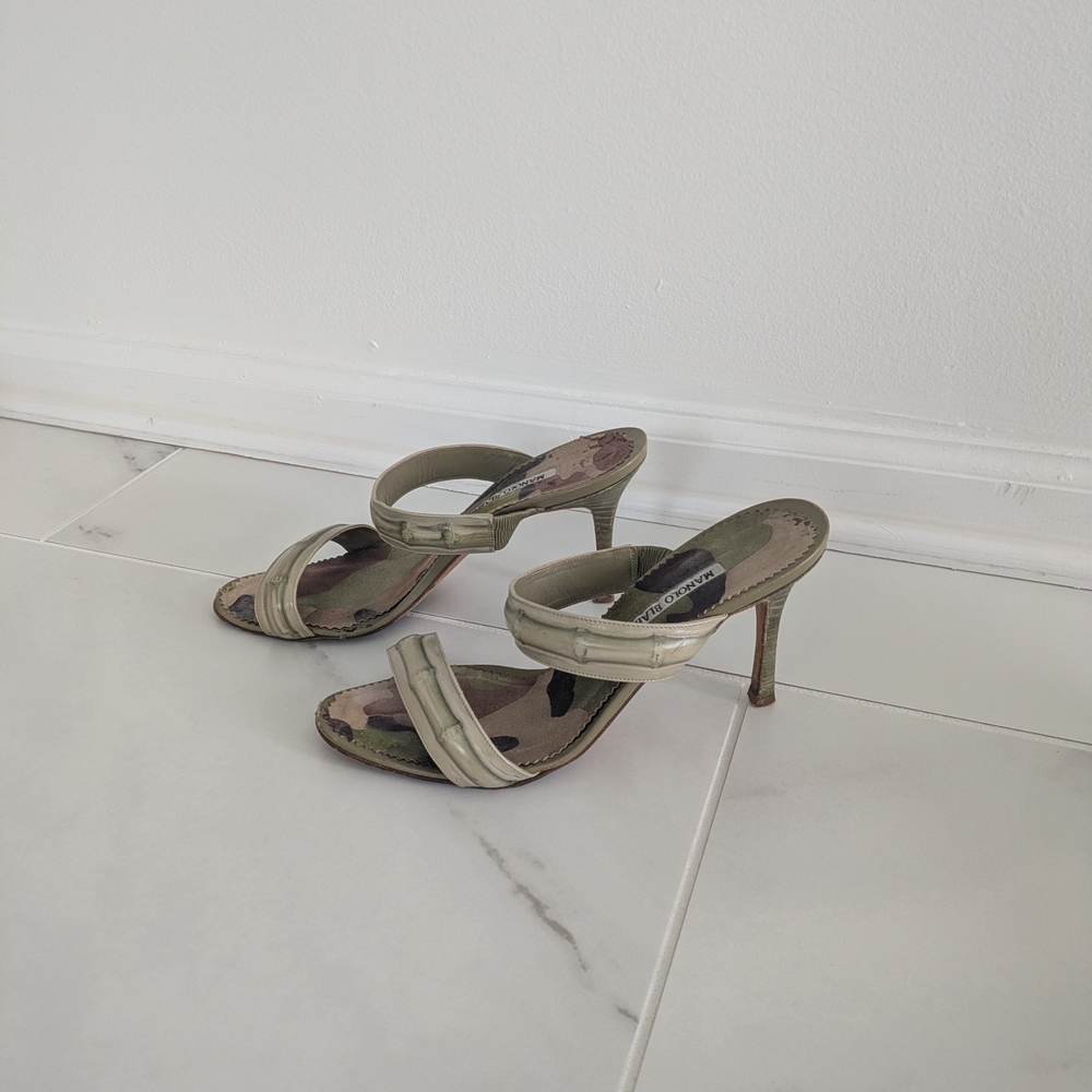 Manolo Blahnik Olive Heels